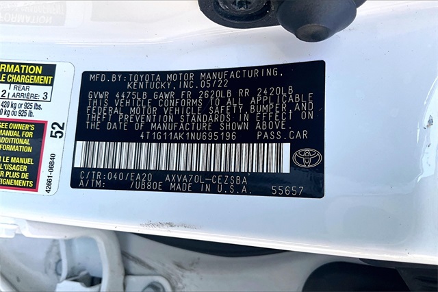 2022 Toyota Camry SE - Photo 34