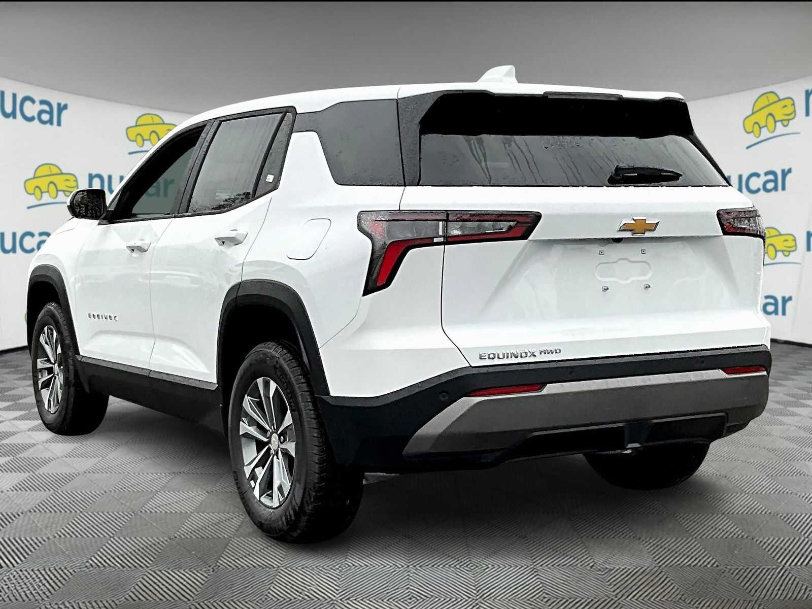 2026 Chevrolet Equinox AWD LT - Photo 5