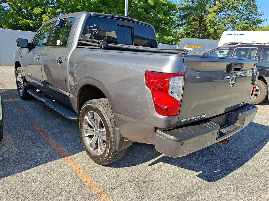 2017 Nissan Titan SL - Photo 3
