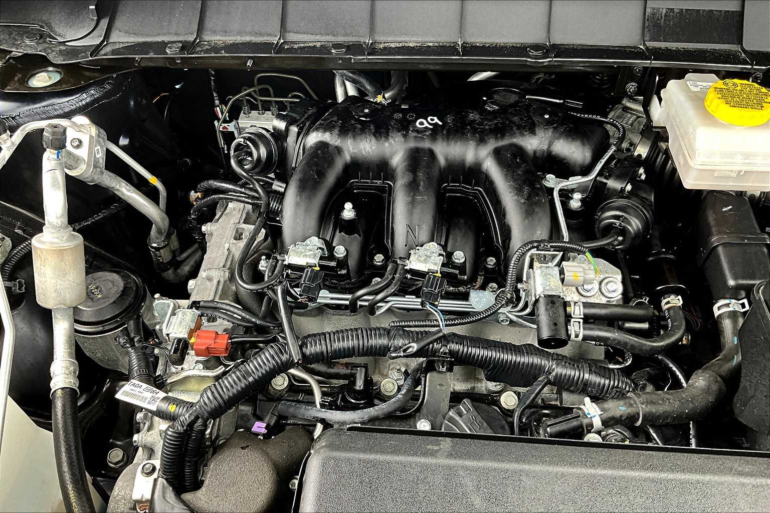 2024 Nissan Pathfinder SV - Photo 34