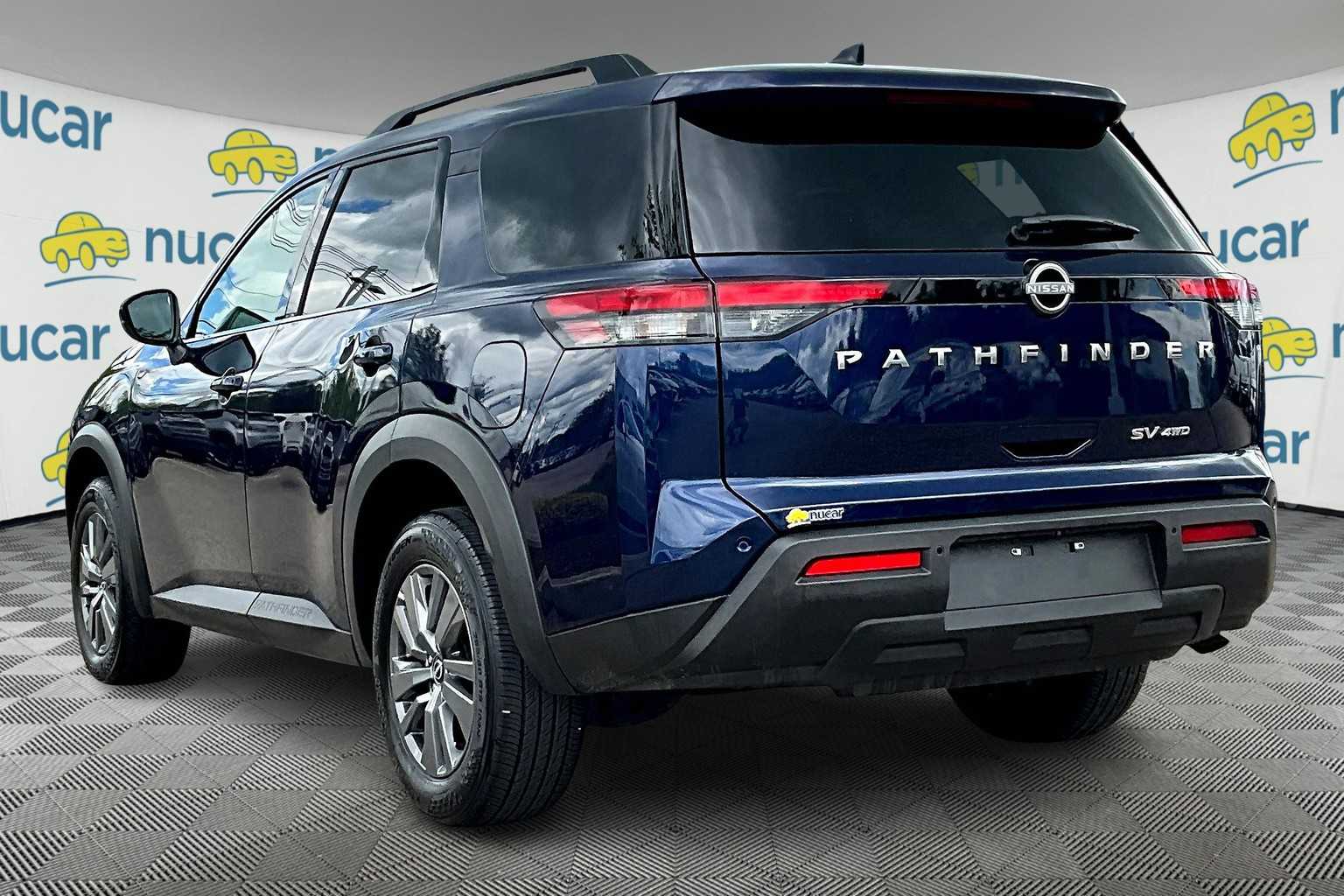 2024 Nissan Pathfinder SV - Photo 4