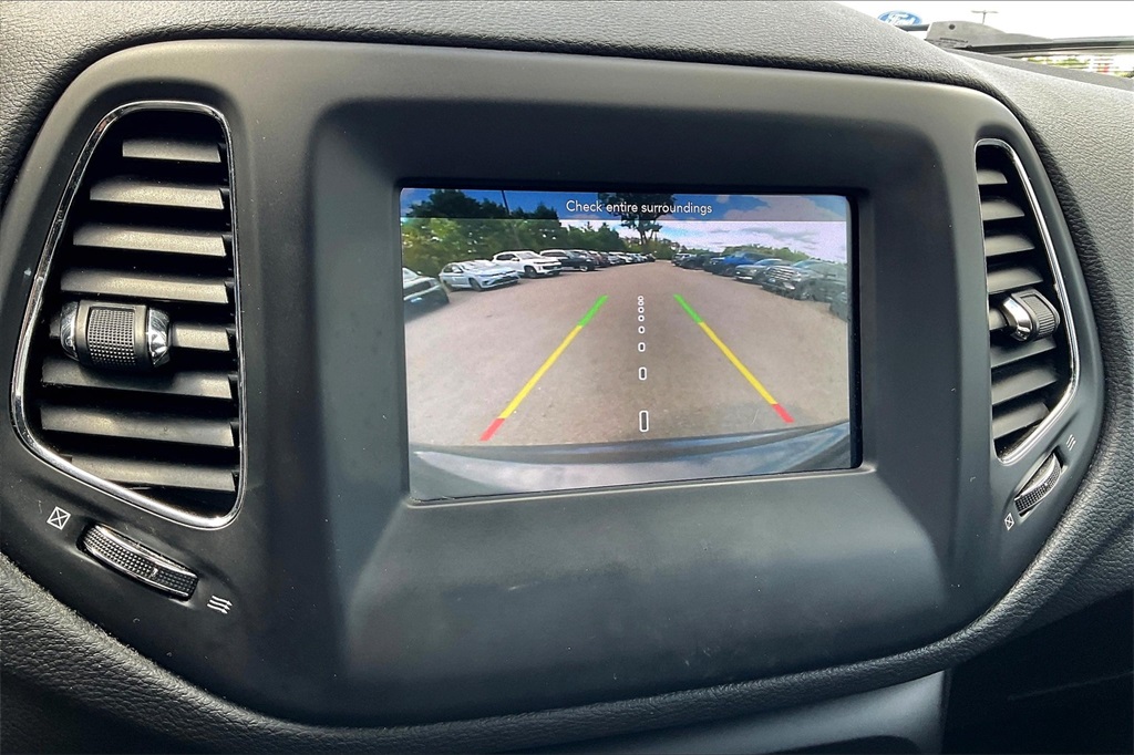 2019 Jeep Compass Latitude - Photo 18
