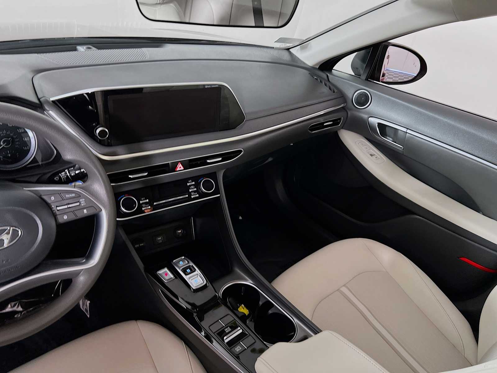 2023 Hyundai Sonata SEL - Photo 23