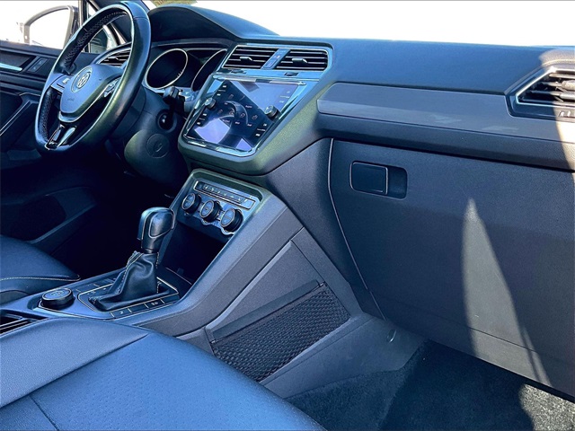 2021 Volkswagen Tiguan 2.0T SE R-Line Black - Photo 13