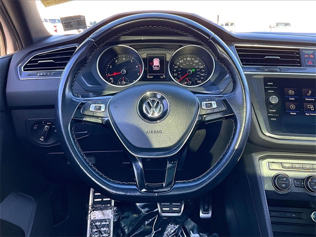 2021 Volkswagen Tiguan 2.0T SE R-Line Black - Photo 16