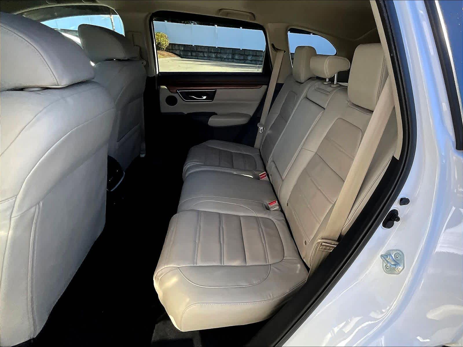 2022 Honda CR-V Hybrid Touring - Photo 15