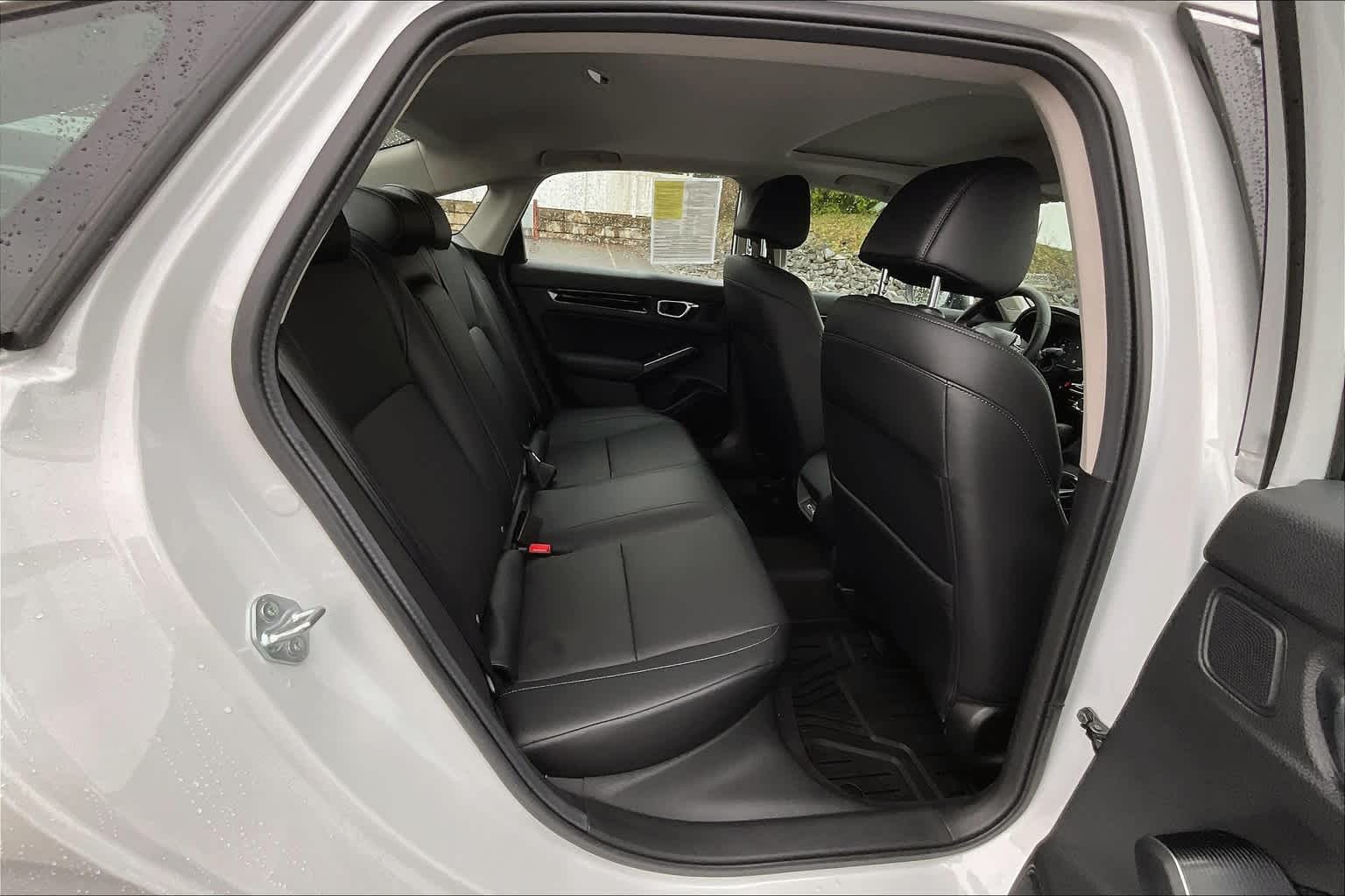 2023 Honda Civic Touring - Photo 16