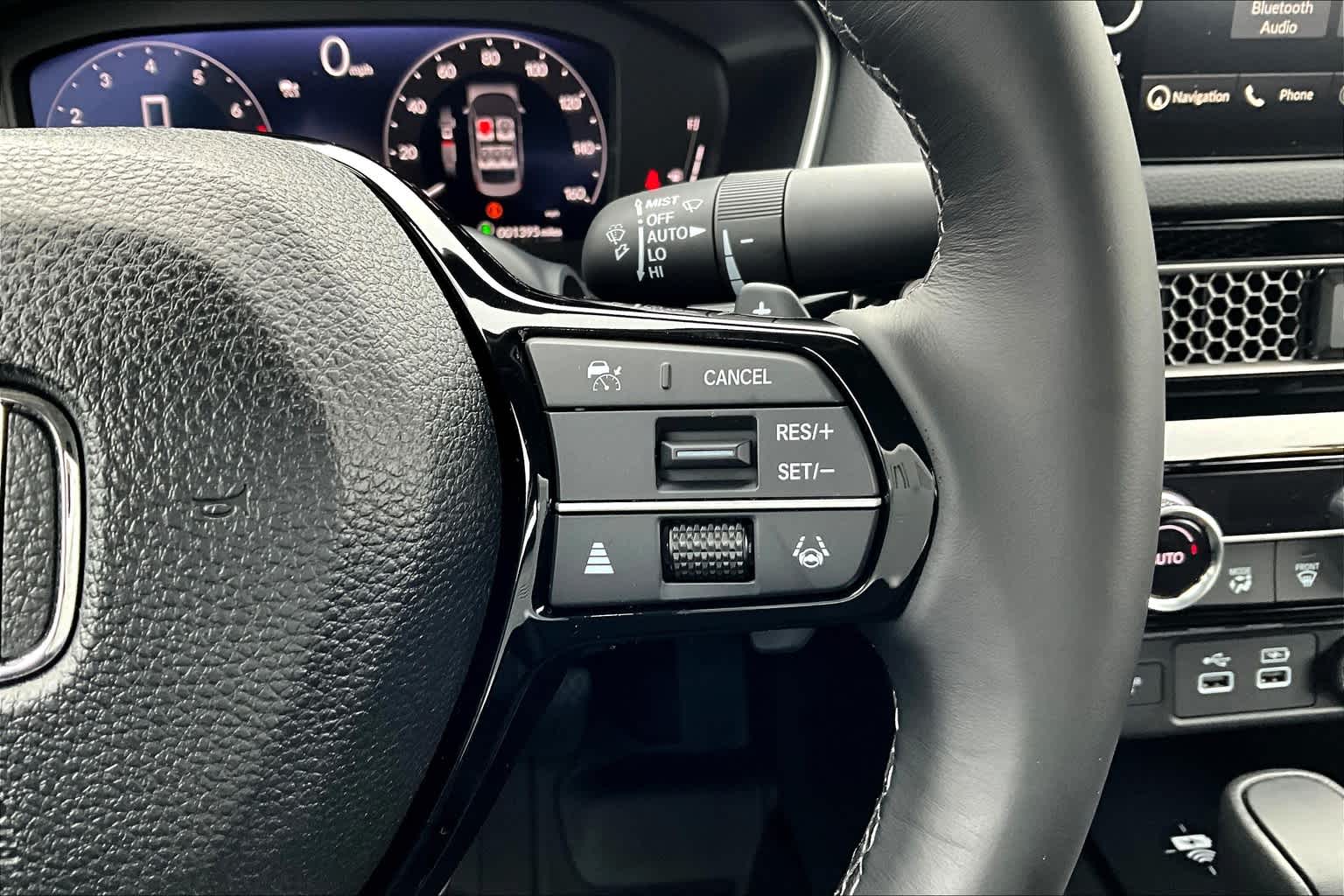 2023 Honda Civic Touring - Photo 24