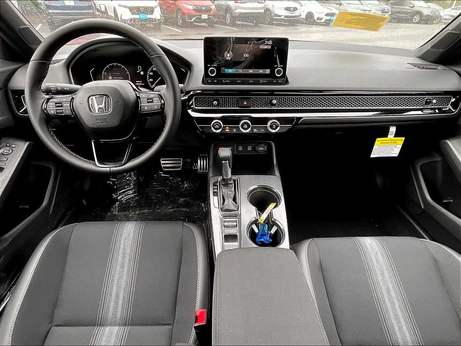 2026 Honda Civic Hatchback Sport - Photo 12