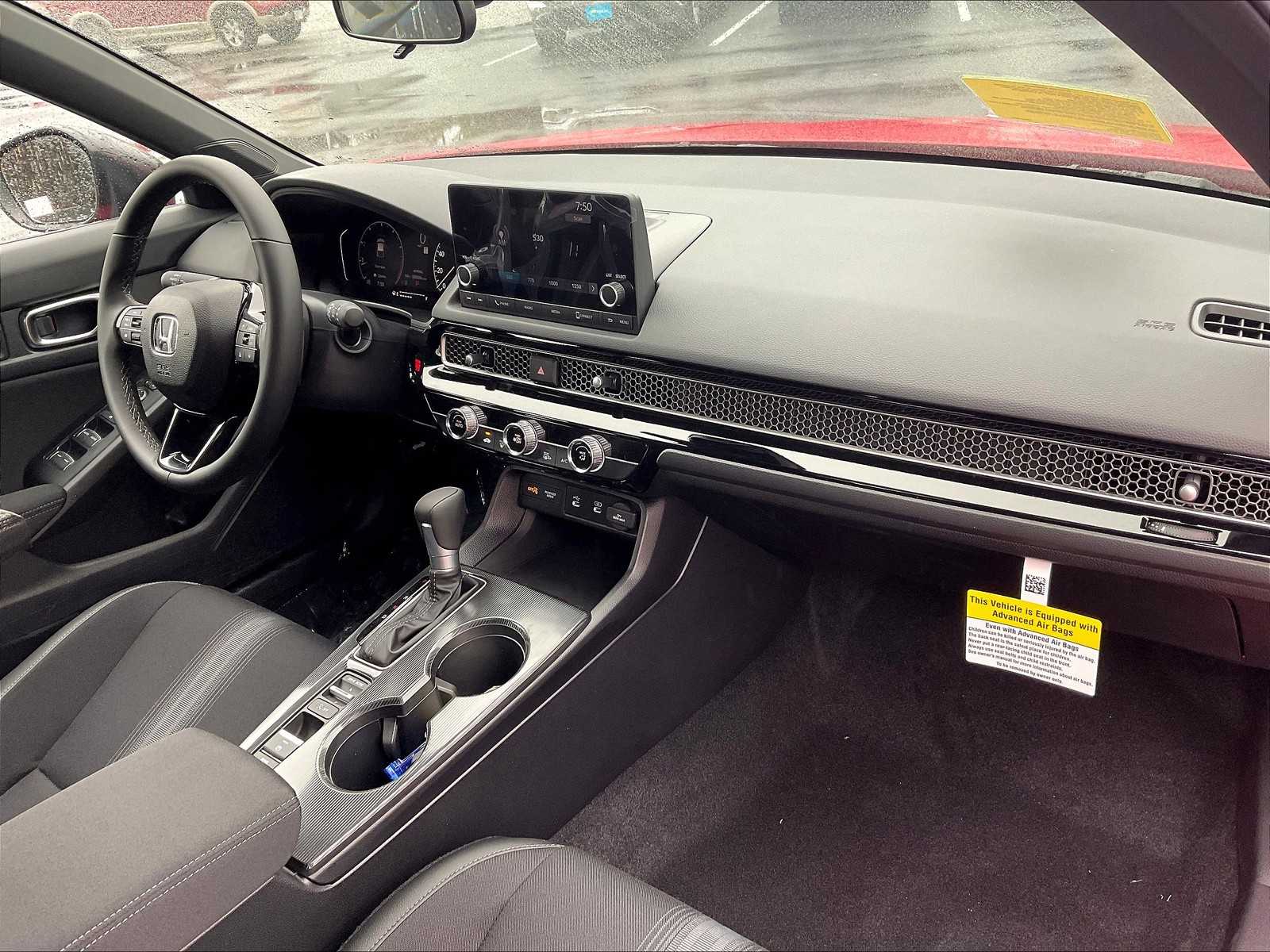 2026 Honda Civic Hatchback Sport - Photo 10