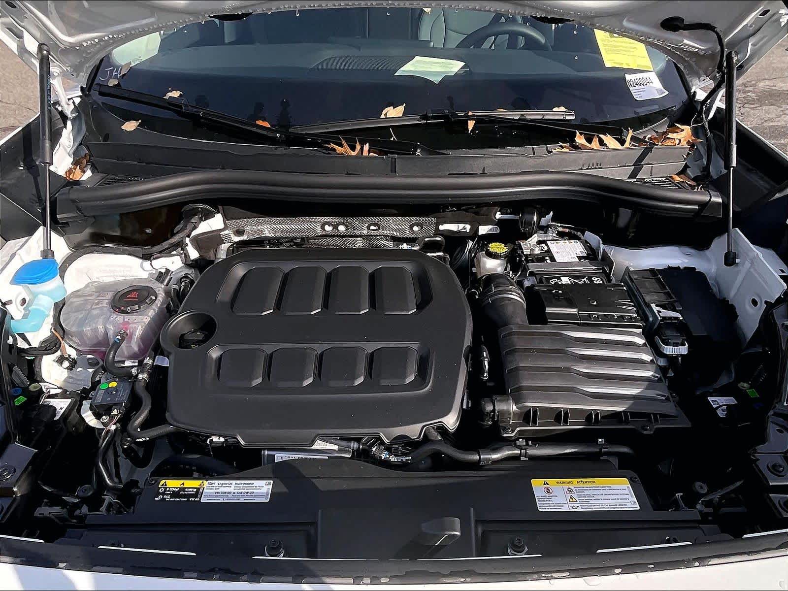 2026 Volkswagen Tiguan SE - Photo 16