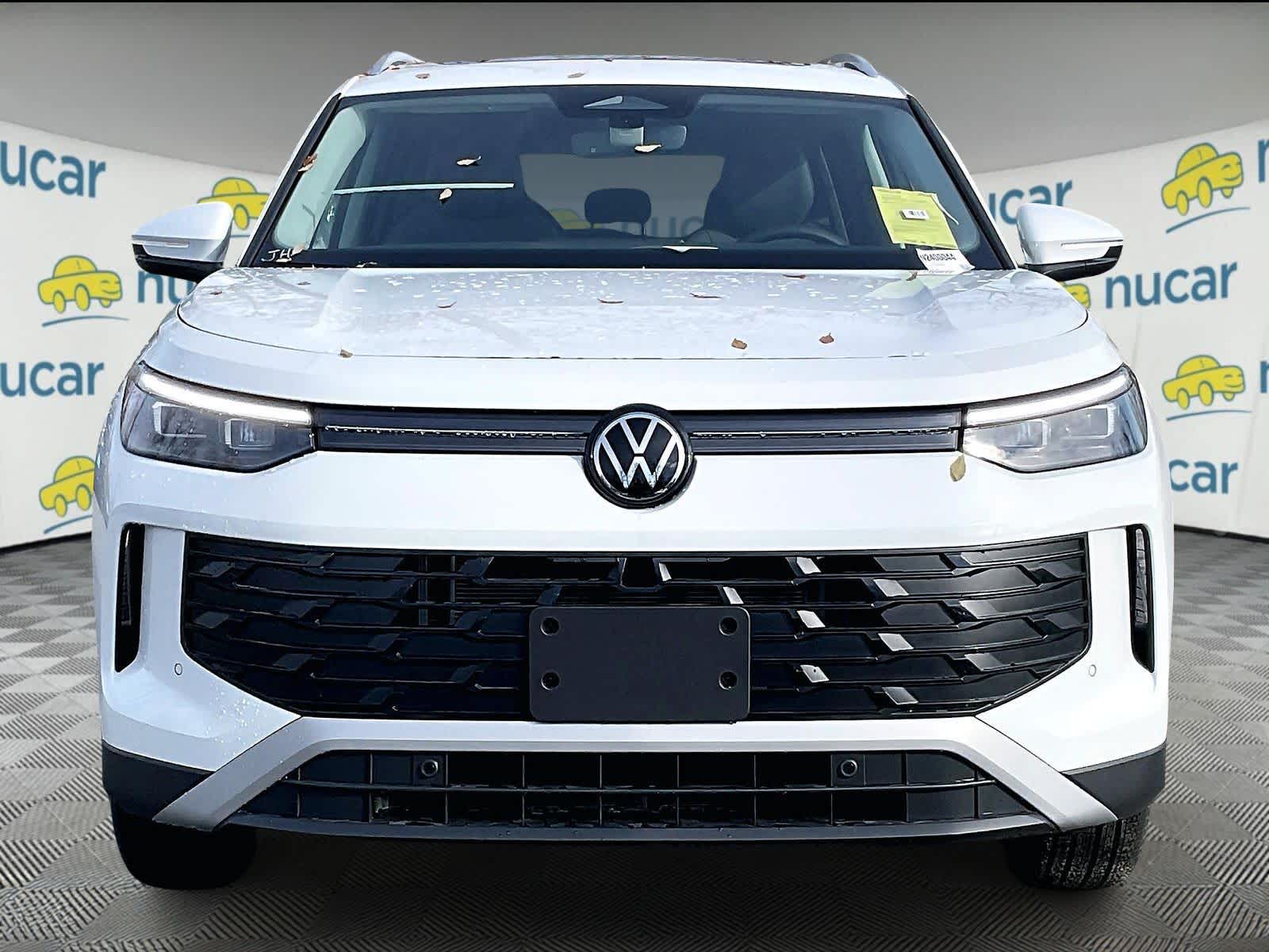 2026 Volkswagen Tiguan SE - Photo 3