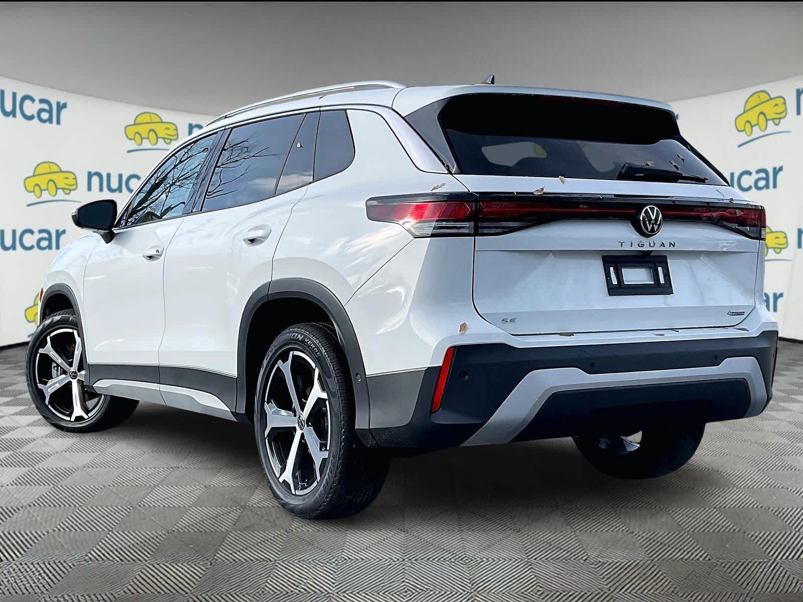 2026 Volkswagen Tiguan SE - Photo 5