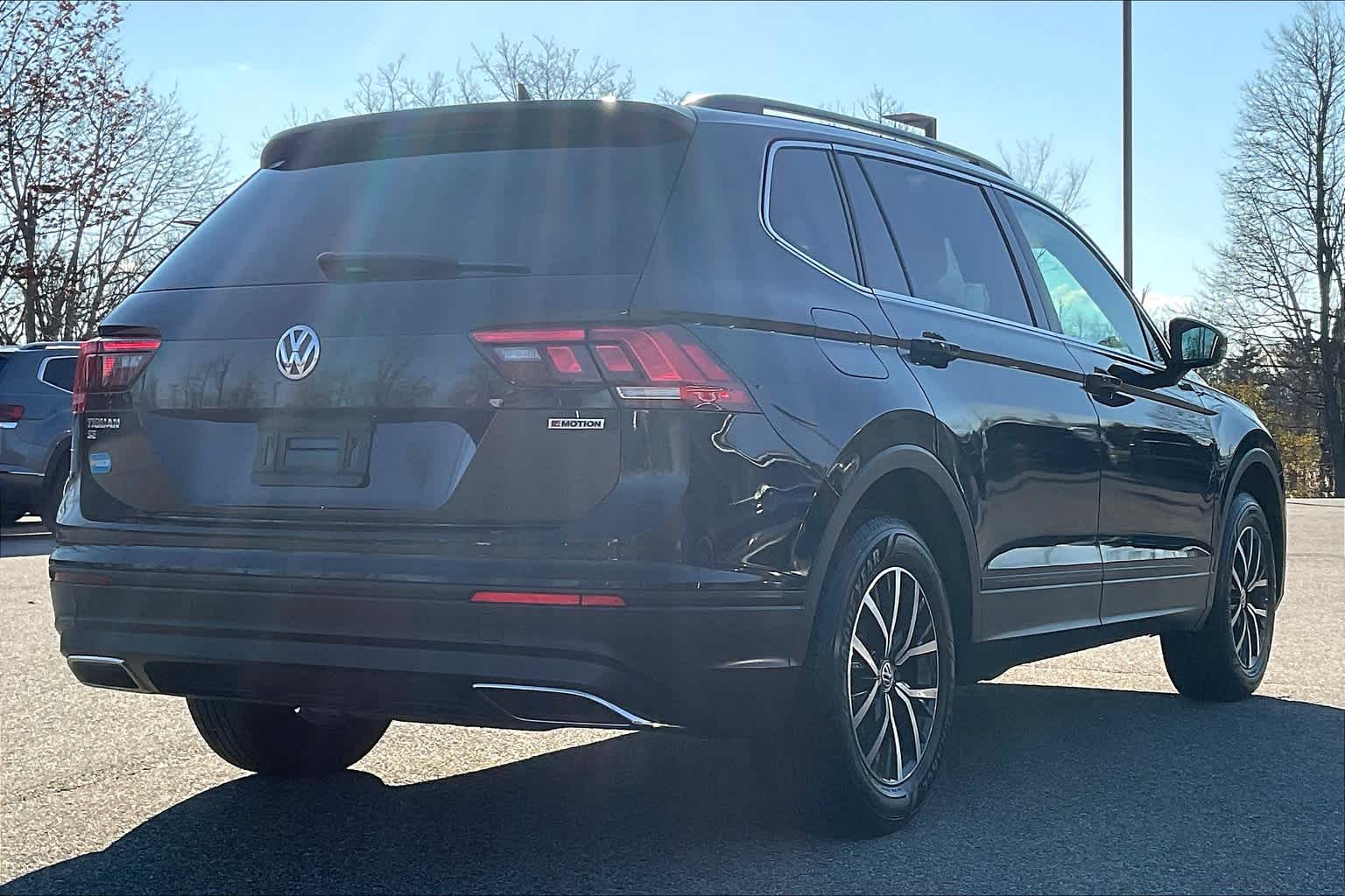 2019 Volkswagen Tiguan SE - Photo 13