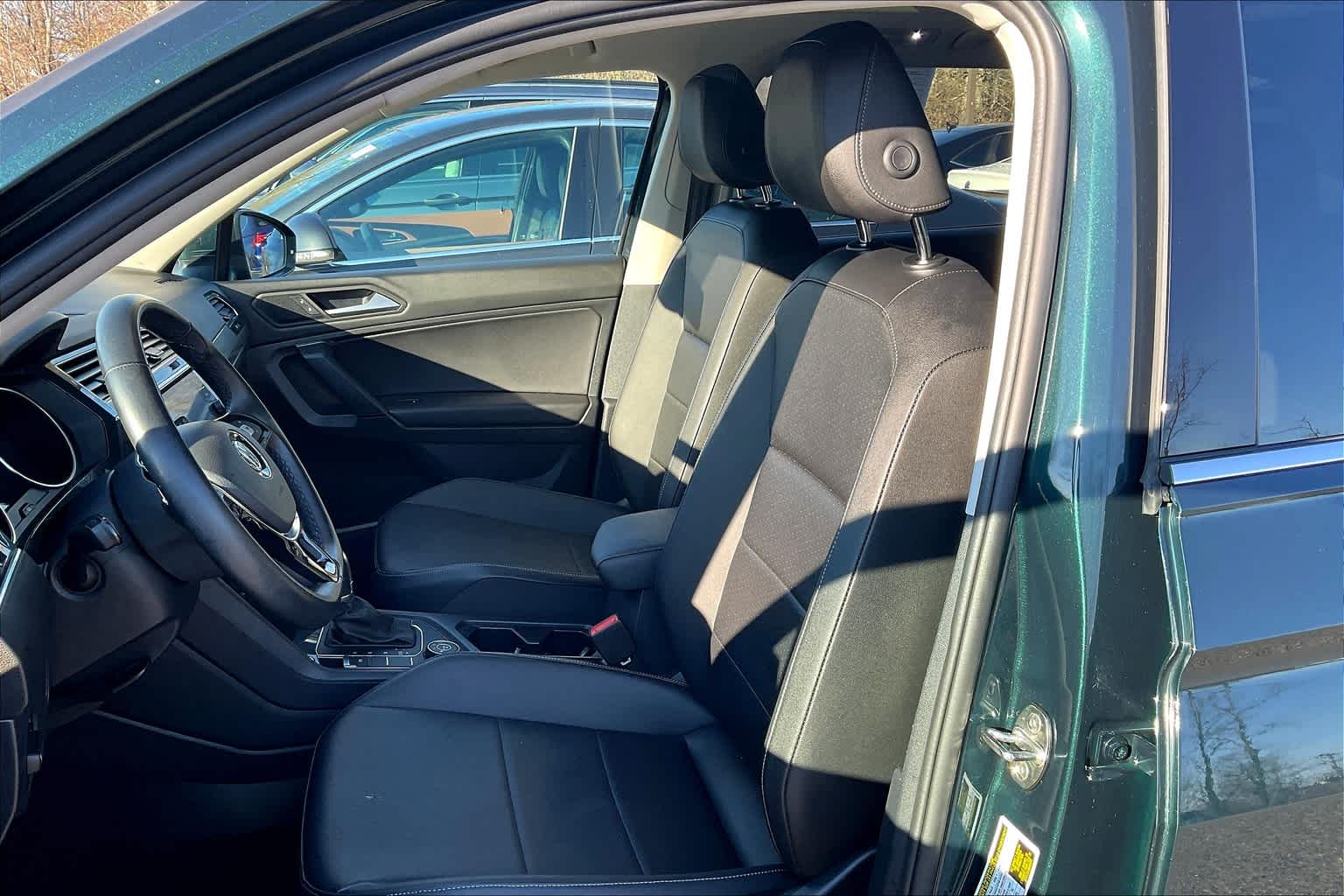 2019 Volkswagen Tiguan SE - Photo 25