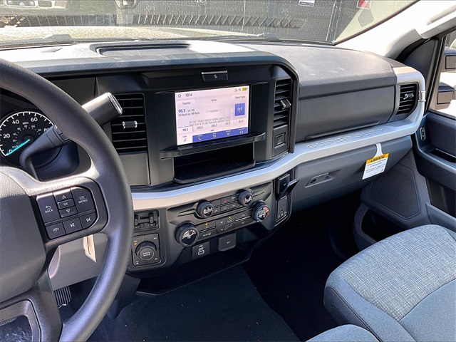 2025 Ford F-350SD XLT - Photo 8
