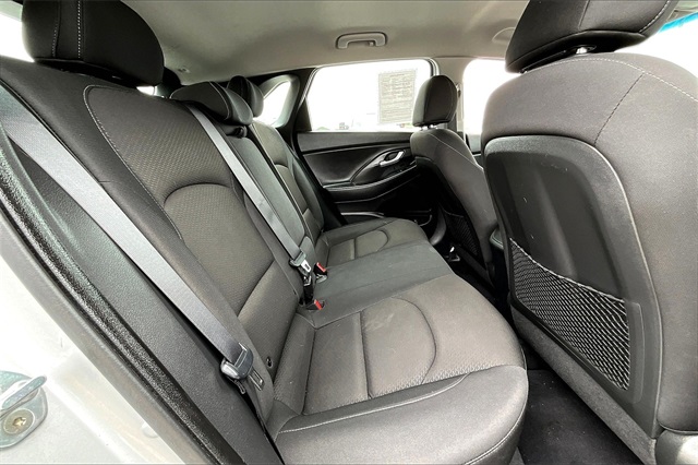 2018 Hyundai Elantra GT Base - Photo 15