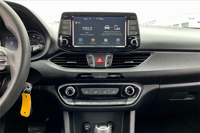 2018 Hyundai Elantra GT Base - Photo 17