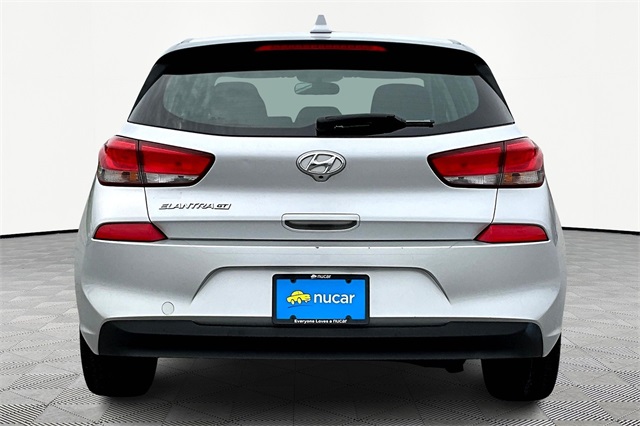 2018 Hyundai Elantra GT Base - Photo 5