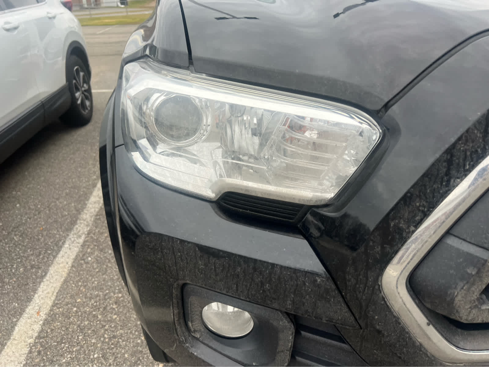 2020 Toyota Tacoma SR5 - Photo 3