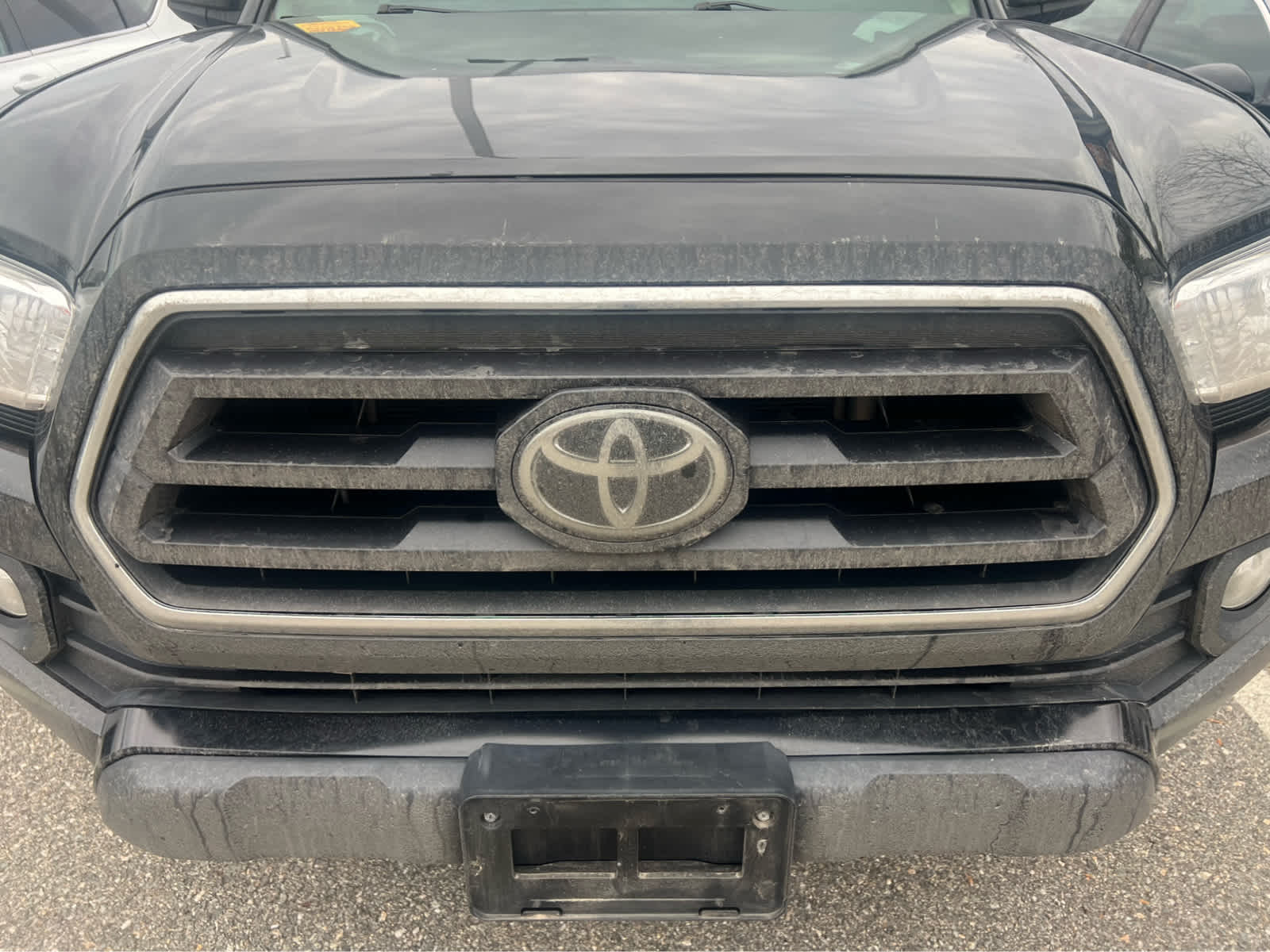 2020 Toyota Tacoma SR5 - Photo 5