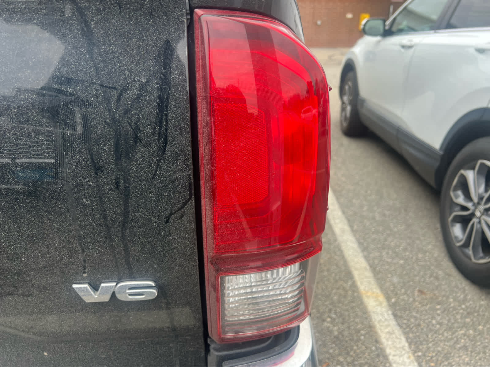 2020 Toyota Tacoma SR5 - Photo 10