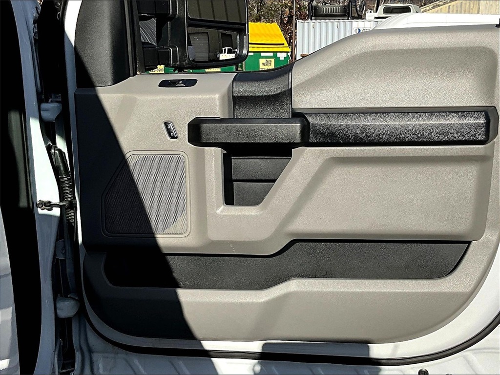 2019 Ford F-350SD XL - Photo 12
