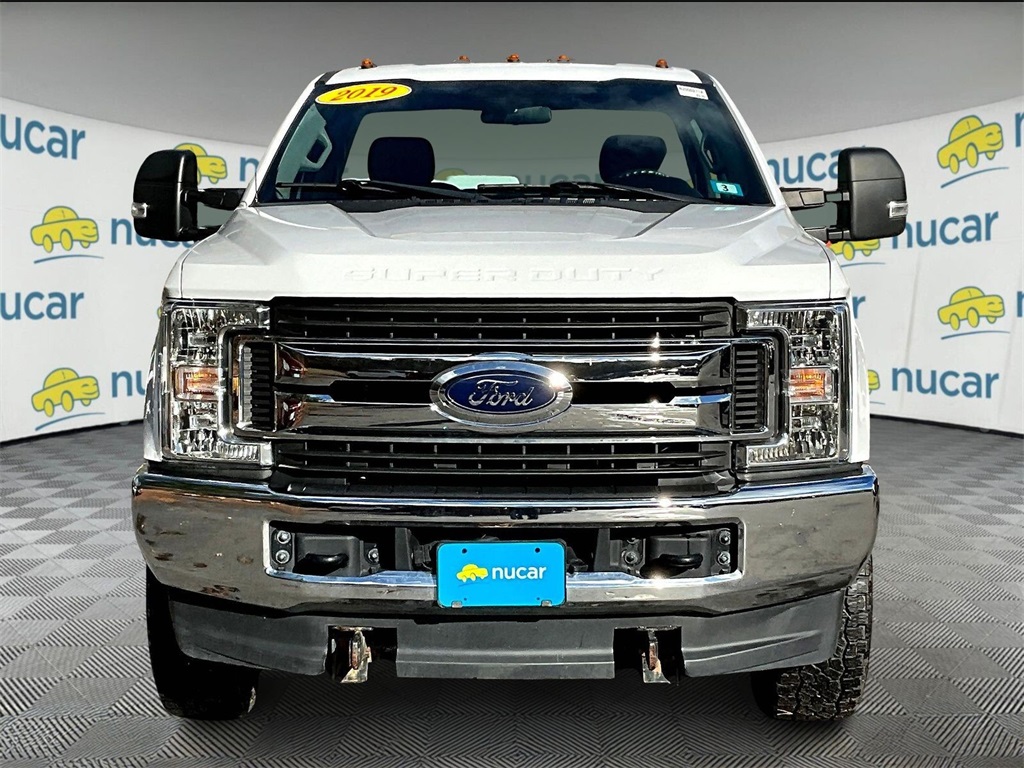 2019 Ford F-350SD XL - Photo 2