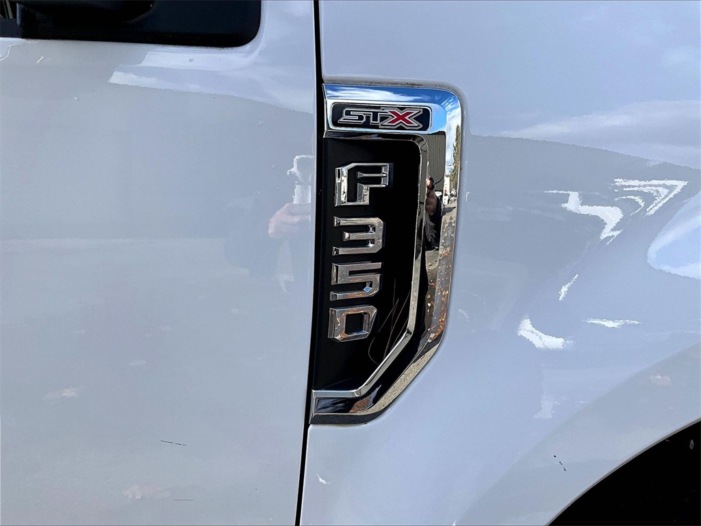 2019 Ford F-350SD XL - Photo 26