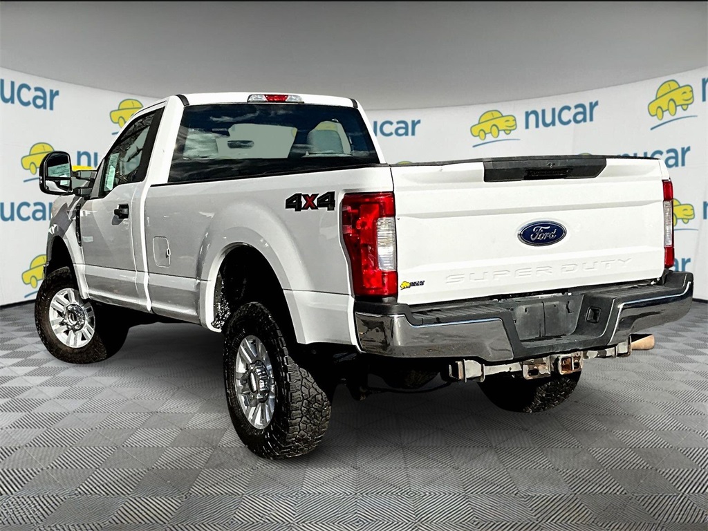 2019 Ford F-350SD XL - Photo 4