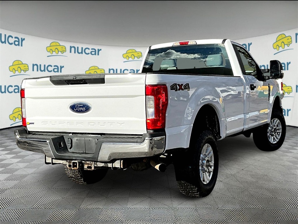 2019 Ford F-350SD XL - Photo 6
