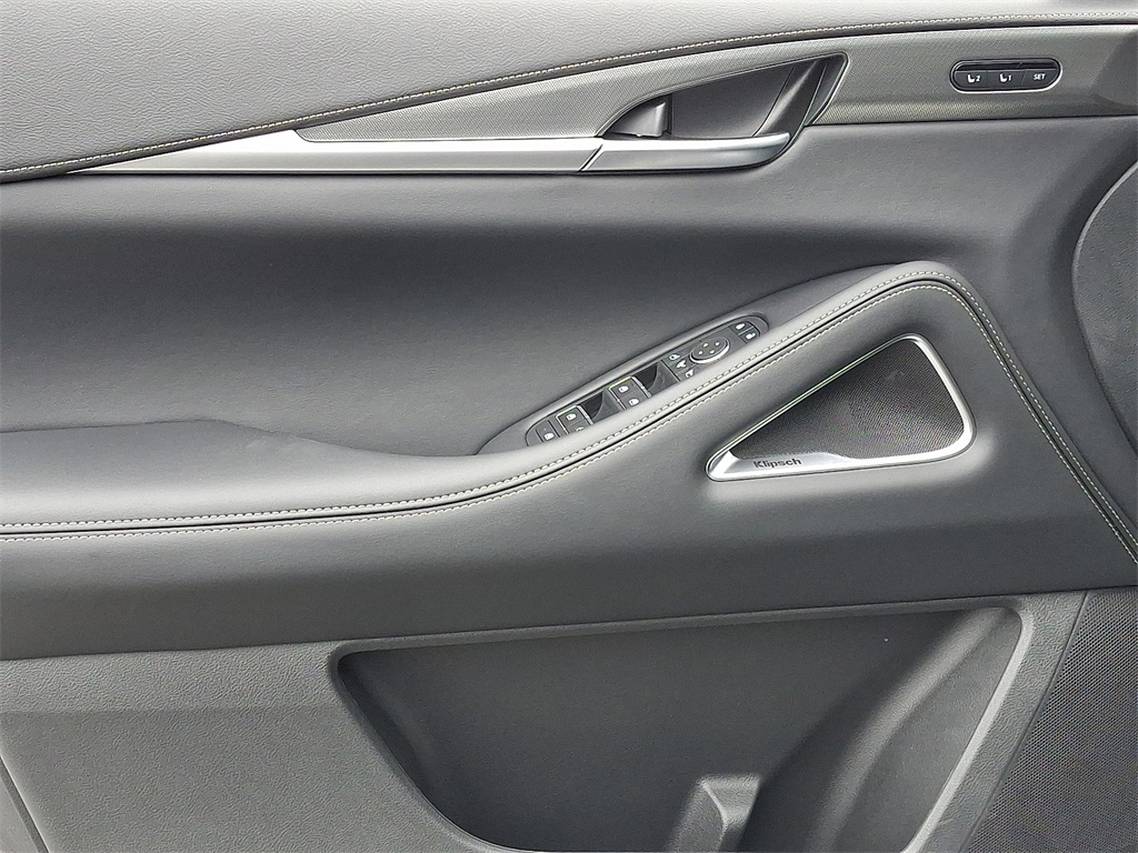 2026 INFINITI QX60 LUXE - Photo 9