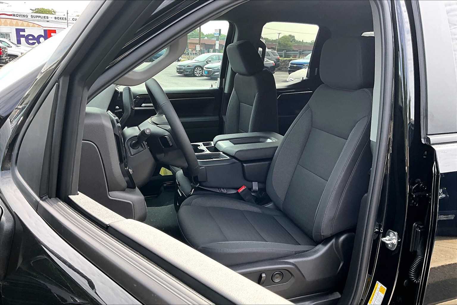2026 Chevrolet Silverado 1500 LT - Photo 11