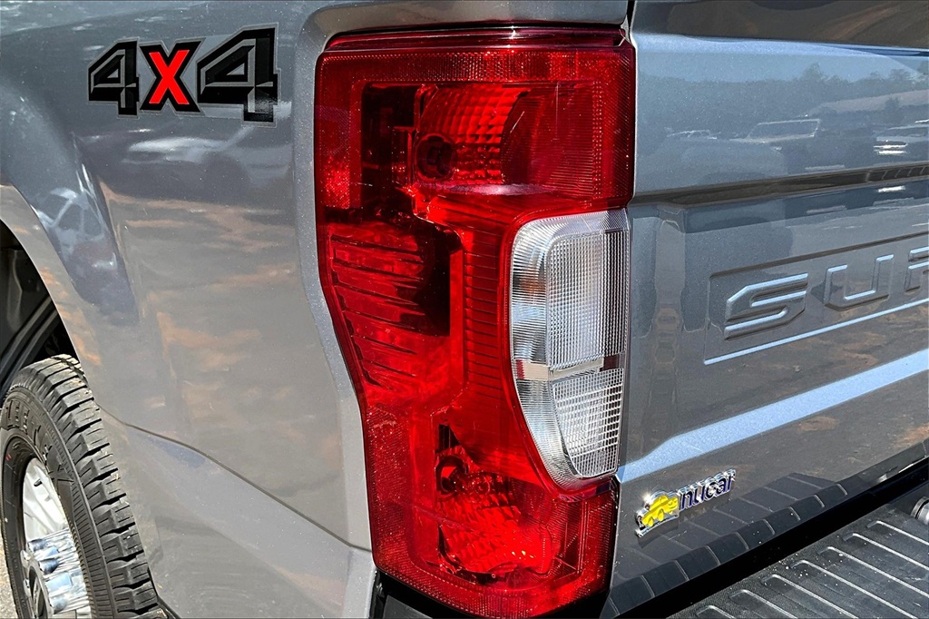 2022 Ford F-250SD XL - Photo 32