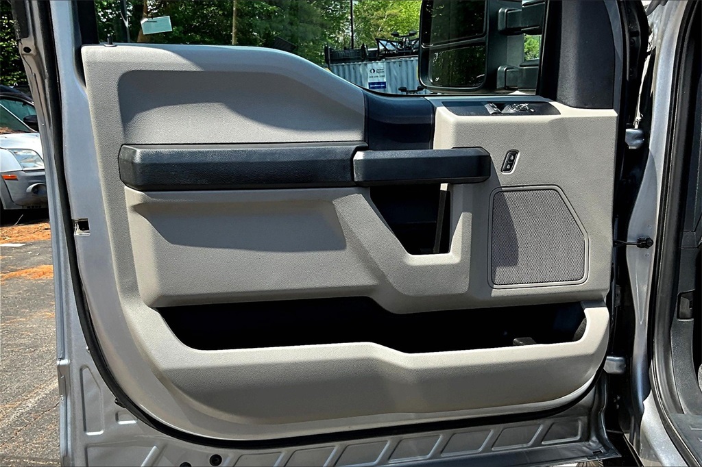 2022 Ford F-250SD XL - Photo 9