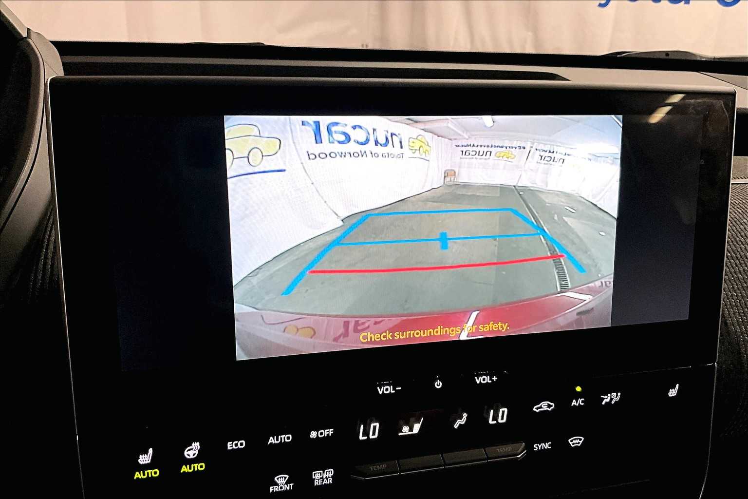 2023 Toyota bZ4X XLE - Photo 19