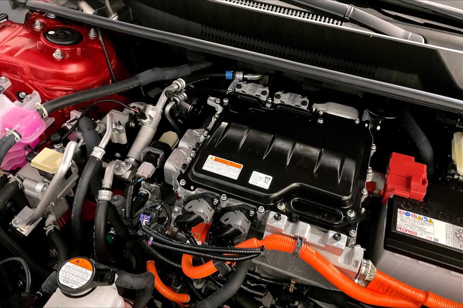 2023 Toyota bZ4X XLE - Photo 36