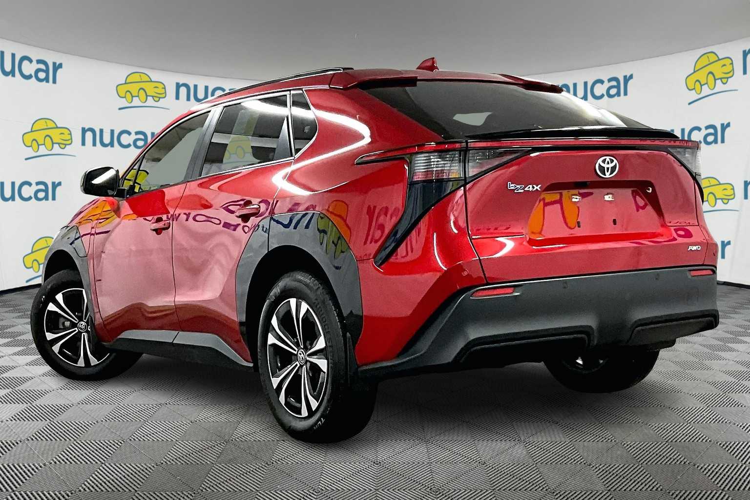 2023 Toyota bZ4X XLE - Photo 4