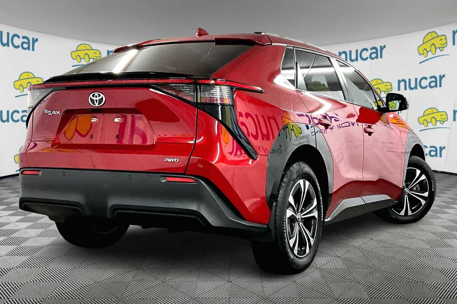 2023 Toyota bZ4X XLE - Photo 6