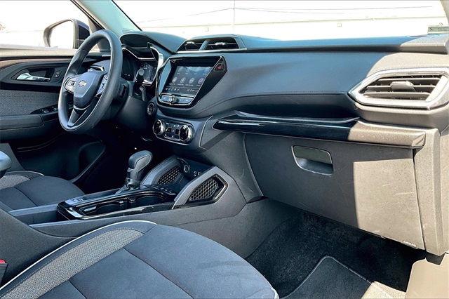 2023 Chevrolet TrailBlazer LT - Photo 13