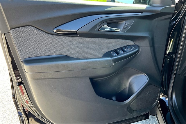 2023 Chevrolet TrailBlazer LT - Photo 9