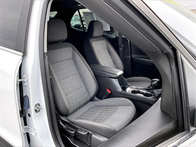 2023 Chevrolet Equinox LT - Photo 11