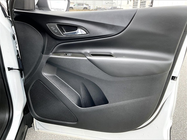 2023 Chevrolet Equinox LT - Photo 12