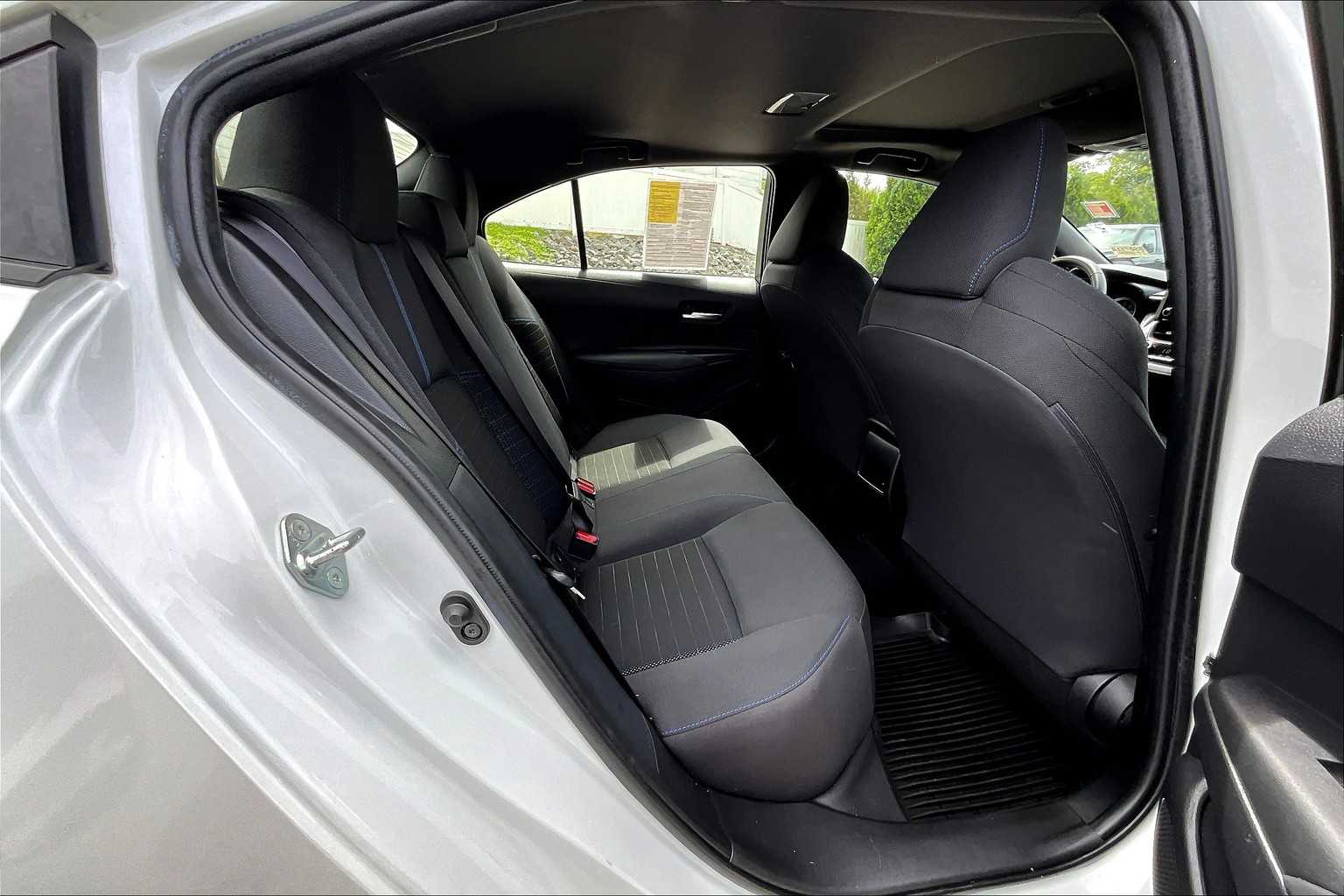 2022 Toyota Corolla SE - Photo 16