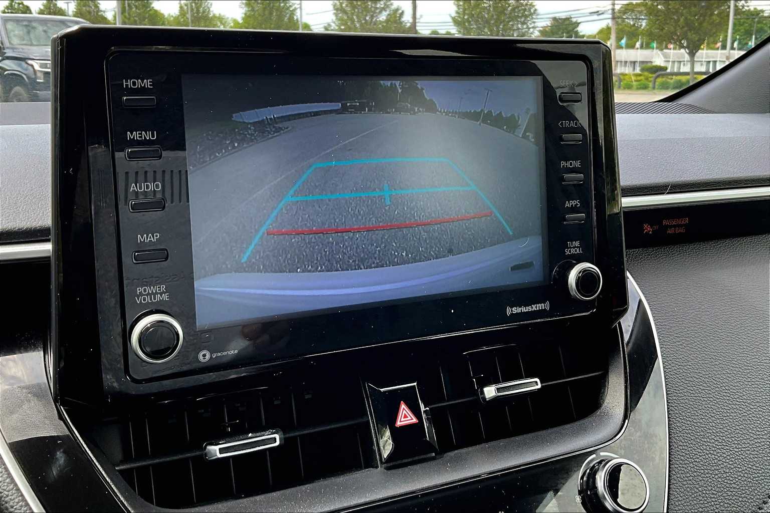 2022 Toyota Corolla SE - Photo 19