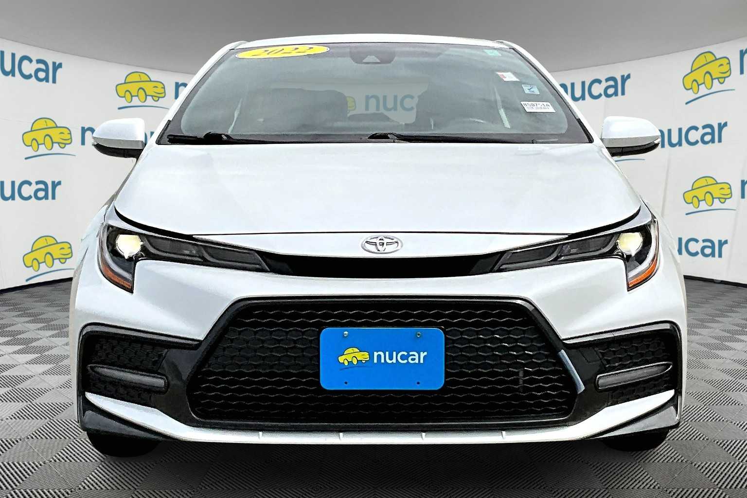2022 Toyota Corolla SE - Photo 2
