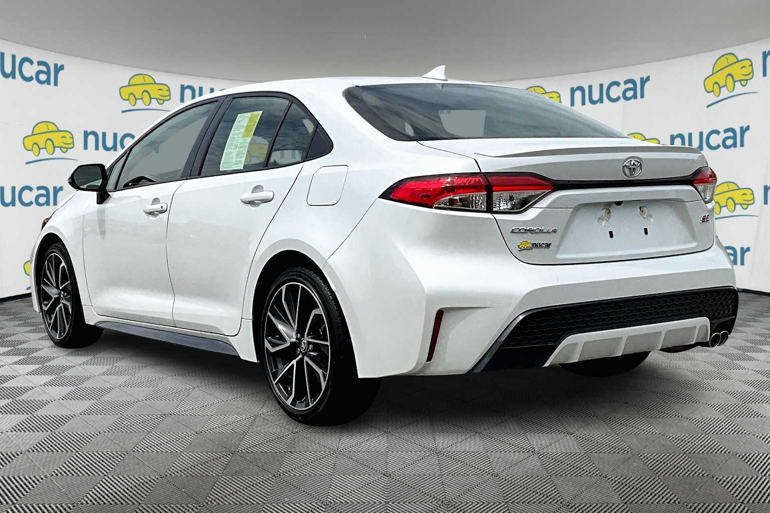 2022 Toyota Corolla SE - Photo 4