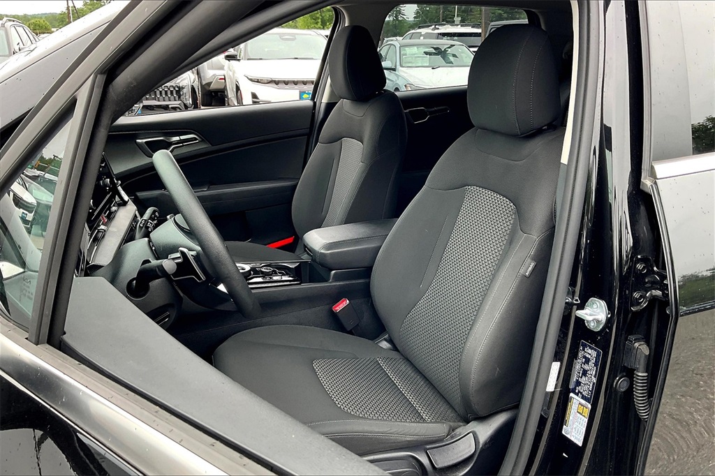 2023 Kia Sportage Hybrid LX - Photo 9