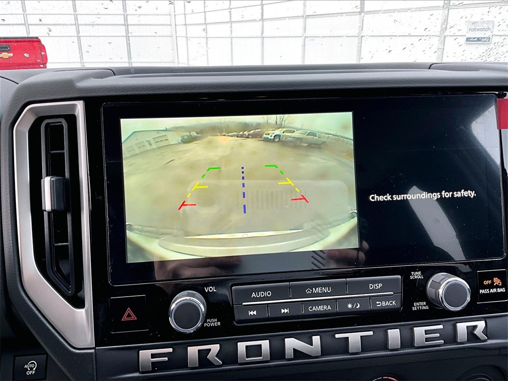 2025 Nissan Frontier SV - Photo 19