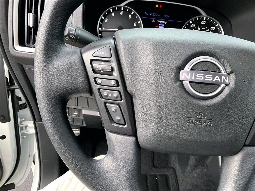 2025 Nissan Frontier SV - Photo 22
